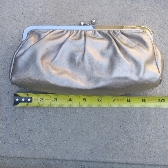 NWT Leather clutch purse EXPRESS, taupe pearl - Picture 9 of 15